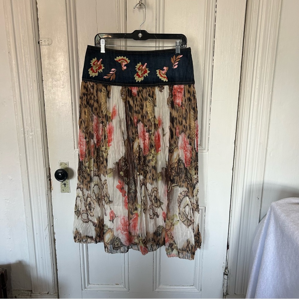 Roberto Cavalli Floral Leopard Print A-Line Skirt with Dark Denim Waistband
